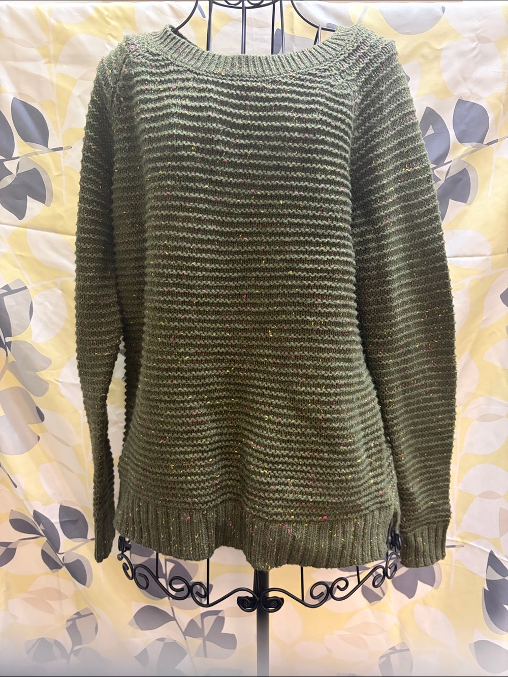 Faded Glory Olive Green Speckled Knit Crewneck Sweater